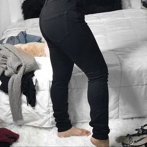 Forever 21 Black Skinny Jeans